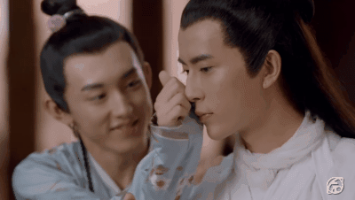 別怕，除了穿裙子，你還有的選。