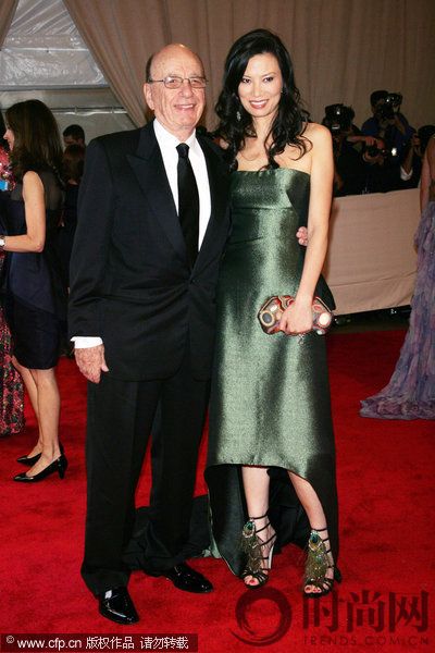 2010-05-03，“美國時裝學(xué)院盛典”紅毯