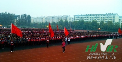 捐贈現(xiàn)場二 捐贈現(xiàn)場二