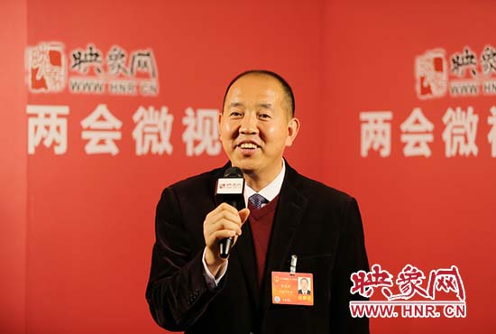 全國(guó)人大代表張全收做客映象網(wǎng)《兩會(huì)微視》視頻訪談。