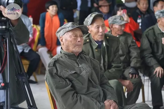 臺上展風采，臺下笑開懷