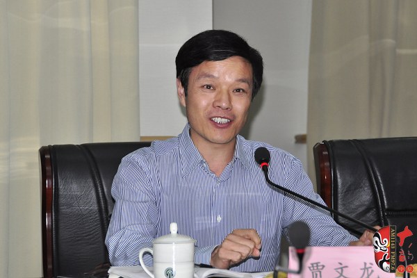 河南豫劇院副院長(zhǎng)、三團(tuán)團(tuán)長(zhǎng)賈文龍