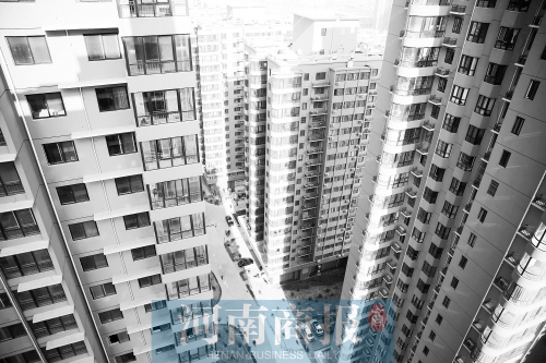 今年鄭州在商品房小區(qū)、經(jīng)適房小區(qū)內(nèi)配建的公租房，將面向社會輪候供應(yīng) 楊東華/攝