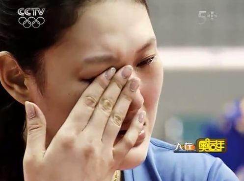 王一梅談復(fù)出之路潸然淚下:跳起打一下就好 王一梅談復(fù)出之路潸然淚下:跳起打一下就好