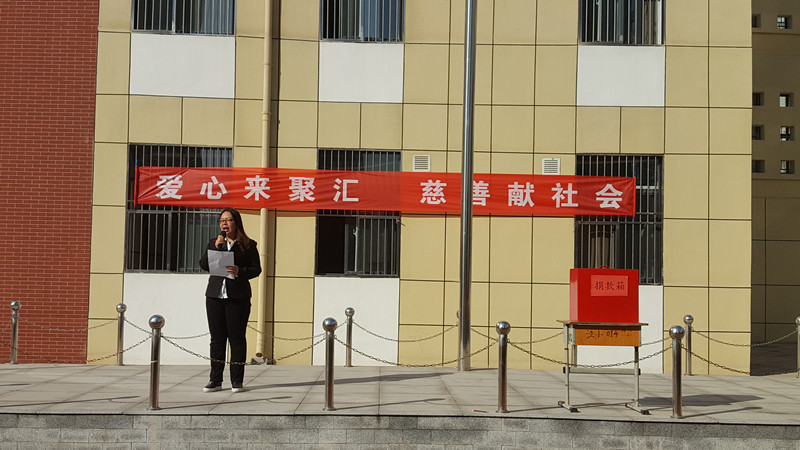 張校長做總結(jié)表揚(yáng) 張校長做總結(jié)表揚(yáng)