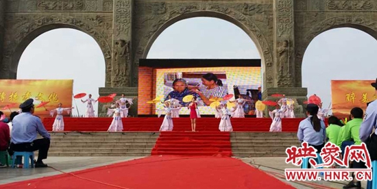 《我的長(zhǎng)輩》微視屏展播 《我的長(zhǎng)輩》微視屏展播