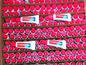 高露潔小牙膏。資料圖