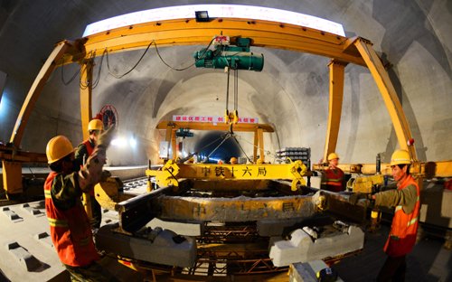 中國(guó)鐵建一年招待費(fèi)超8億 中國(guó)鐵建一年招待費(fèi)超8億