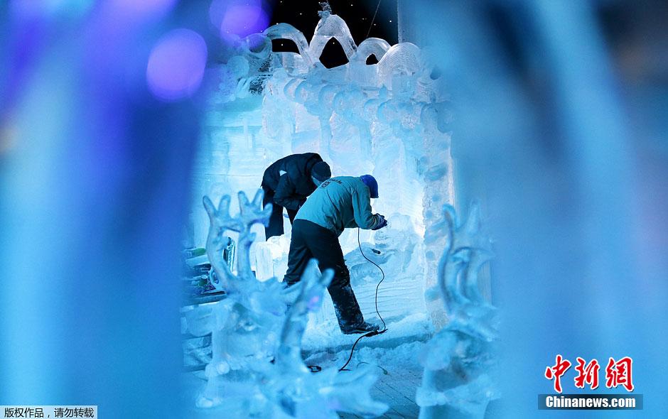 比利時舉辦冰雕節(jié) 美輪美奐令人神往 比利時舉辦冰雕節(jié) 美輪美奐令人神往