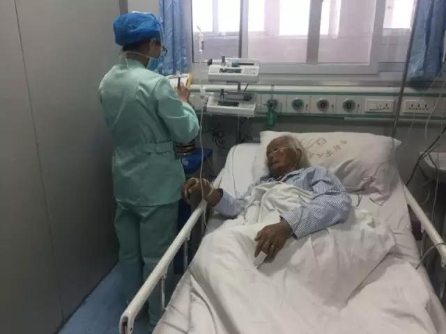 登封86歲老人在ICU住5天 仨女兒全都避而不見(jiàn)
