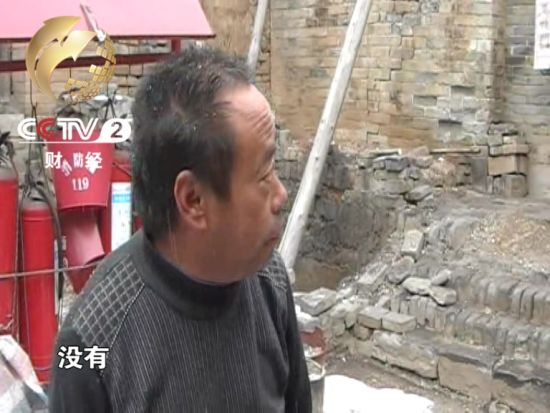 川底佛堂村民告訴記者文物遲遲未得到文物局的修繕 川底佛堂村民告訴記者文物遲遲未得到文物局的修繕