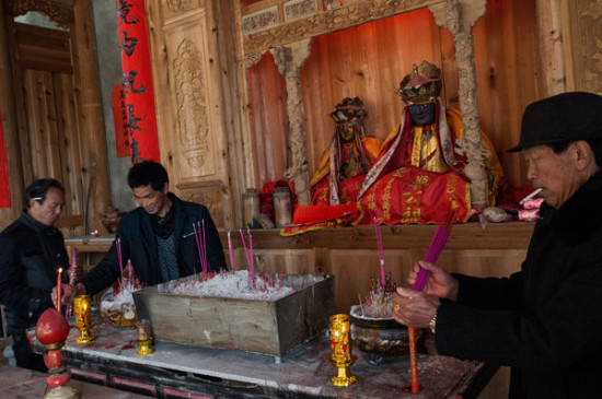 荷蘭收藏家將肉身佛像捐給中國(guó)寺廟:它應(yīng)回故鄉(xiāng) 荷蘭收藏家將肉身佛像捐給中國(guó)寺廟:它應(yīng)回故鄉(xiāng)