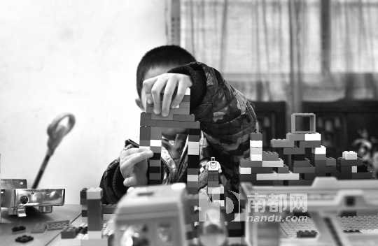 3歲童幼兒園歸來陰莖受傷 自稱系老師用針管扎傷 3歲童幼兒園歸來陰莖受傷 自稱系老師用針管扎傷