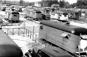 美國的一個移動拖車房社區(qū) 資料圖片 美國的一個移動拖車房社區(qū) 資料圖片