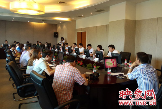 移動(dòng)4G客戶突破100萬(wàn) 移動(dòng)4G客戶突破100萬(wàn)