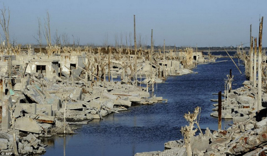 阿根廷一城市被淹25年后重見(jiàn)天日 阿根廷一城市被淹25年后重見(jiàn)天日