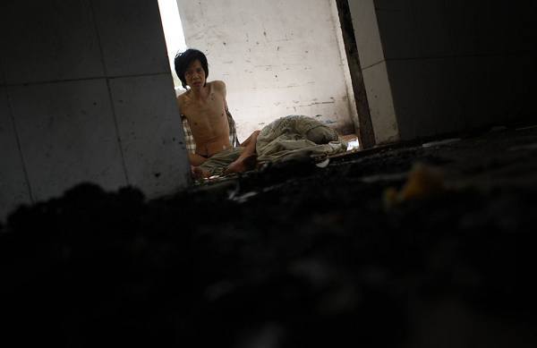 真實(shí)記錄一個吸毒者生命最后19天 真實(shí)記錄一個吸毒者生命最后19天