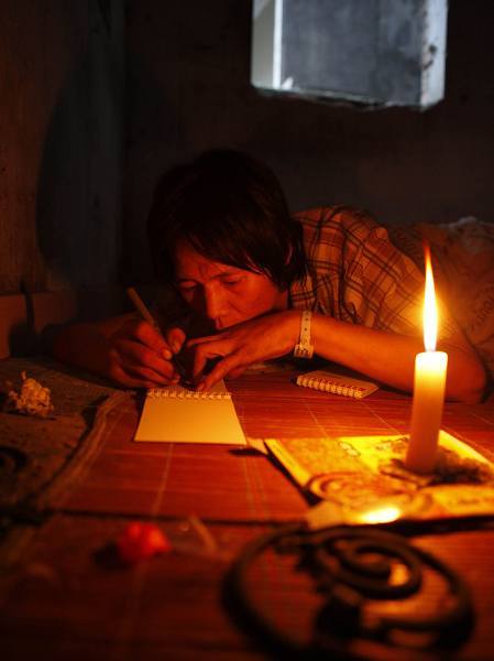 真實(shí)記錄一個吸毒者生命最后19天 真實(shí)記錄一個吸毒者生命最后19天