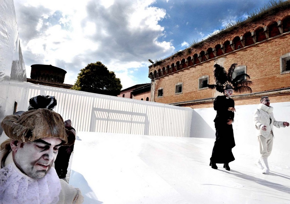 監(jiān)獄重刑犯的另類戲劇人生 監(jiān)獄重刑犯的另類戲劇人生