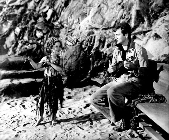 秀蘭鄧波兒去世 罕見大照片回顧童星一生 秀蘭鄧波兒去世 罕見大照片回顧童星一生