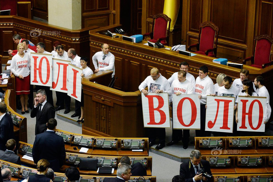變老的烏克蘭“女神” 變老的烏克蘭“女神”