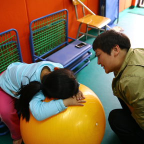 隱形的翅膀 六一快樂(lè)