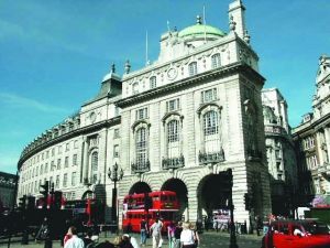 倫敦，沒有最低只有更低