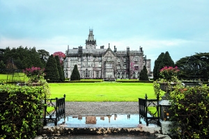 北歐人的古老遺址 兩個(gè)人的愛爾蘭 北歐人的古老遺址 兩個(gè)人的愛爾蘭