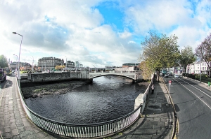 北歐人的古老遺址 兩個(gè)人的愛爾蘭 北歐人的古老遺址 兩個(gè)人的愛爾蘭