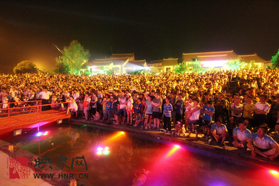 “金星啤酒杯”重渡溝第五屆音樂啤酒節(jié)本周六盛大啟幕 “金星啤酒杯”重渡溝第五屆音樂啤酒節(jié)本周六盛大啟幕
