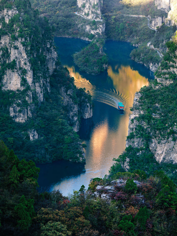 青龍峽、峰林峽景區(qū)推出女性免票月優(yōu)惠活動(dòng)