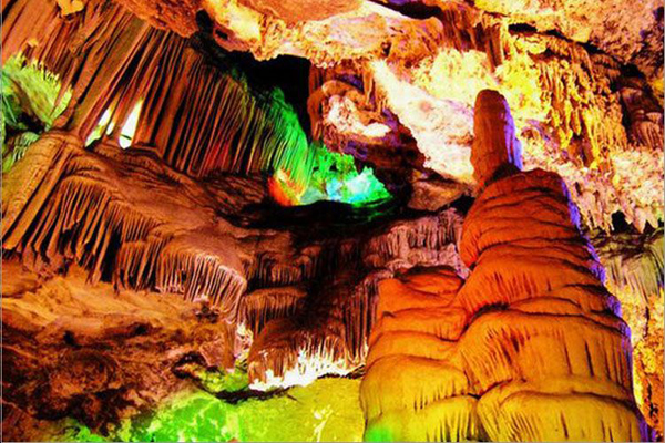 三八節(jié)各大景區(qū)優(yōu)惠出爐 女性及陪同的男性也免門(mén)票