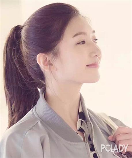 清爽的高馬尾扎發(fā) 清爽的高馬尾扎發(fā)