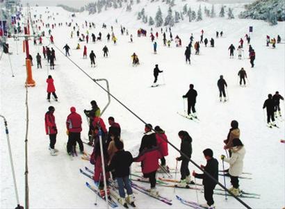 安吉江南天池有新鮮 玩樂(lè)江南“長(zhǎng)白山” 安吉江南天池有新鮮 玩樂(lè)江南“長(zhǎng)白山”