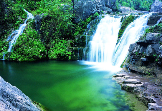 焦作市榮獲2013年度中國(guó)旅游競(jìng)爭(zhēng)力百?gòu)?qiáng)城市稱(chēng)號(hào)