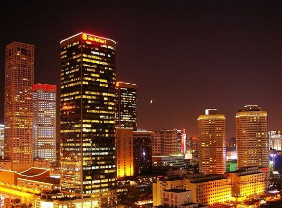 出軌指數(shù):★★★★ 出軌指數(shù):★★★★