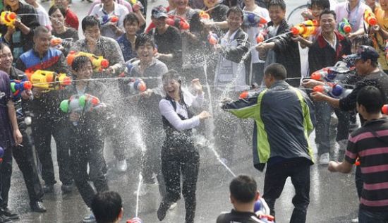 出軌指數(shù):★★★★★★超五星 出軌指數(shù):★★★★★★超五星