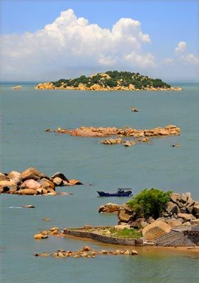 　　如畫如詩(shī)廣海灣