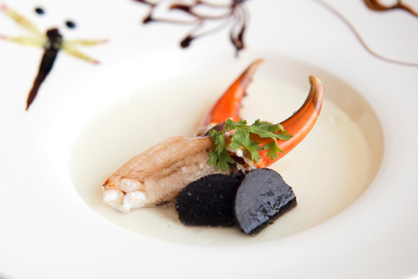 金閣呈獻創(chuàng)意蟹饌 增添秋天味道 金閣呈獻創(chuàng)意蟹饌 增添秋天味道