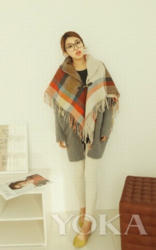 寒冬PK內(nèi)秀時(shí)尚 輕薄圍巾是主角(4) 寒冬PK內(nèi)秀時(shí)尚 輕薄圍巾是主角(4)