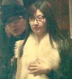 劉謙此前被拍到與女友約會(huì) 劉謙此前被拍到與女友約會(huì)