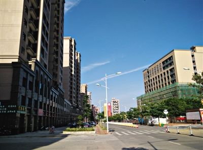 5月12日，泉州洛江區(qū)雙陽(yáng)。知情人稱，徐鋼任期內(nèi)，在洛江區(qū)任職的謝清平協(xié)助徐鋼的表親在這里拿地。