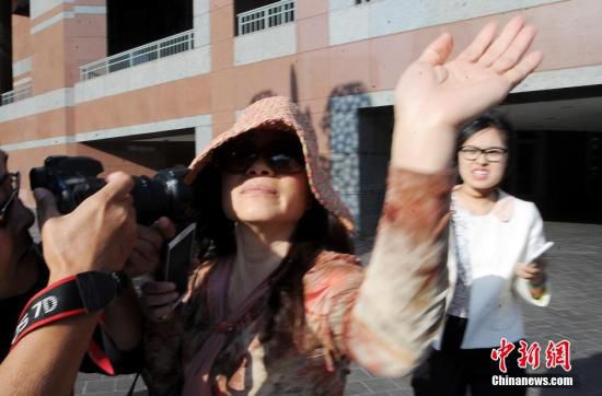 揭秘“朝陽(yáng)群眾”海外版 讓外逃貪官無(wú)所遁形 揭秘“朝陽(yáng)群眾”海外版 讓外逃貪官無(wú)所遁形