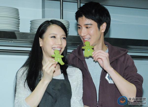 王力宏和妻子李靚蕾(資料圖) 王力宏和妻子李靚蕾(資料圖)