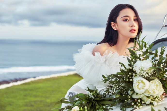 張馨予的婚紗成了淘寶爆款，知道價格后讓人大跌眼鏡！