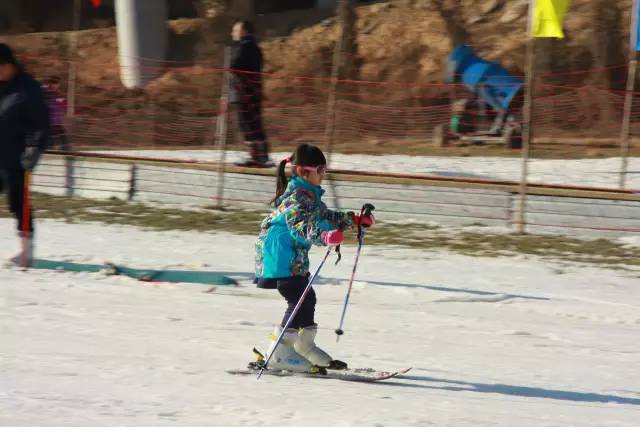 這幾個(gè)帥氣的姿勢(shì)，真的像專業(yè)級(jí)選手了呢