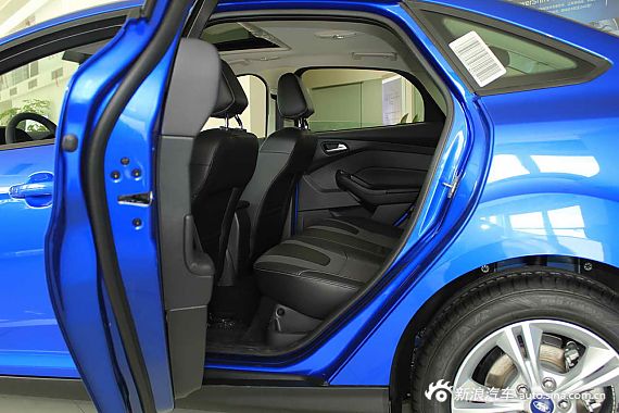 　?？怂箖蓭?jīng)典1.8MT 時(shí)尚型