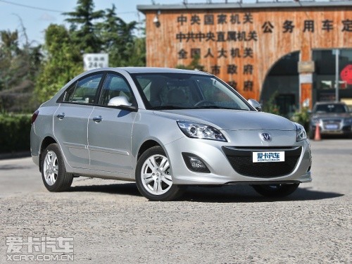 長(zhǎng)安乘用2012款?lèi)傁鑆5 長(zhǎng)安乘用2012款?lèi)傁鑆5