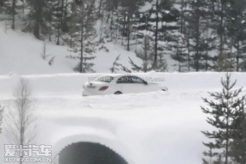 全新奔馳C級(jí) 全新奔馳C級(jí)