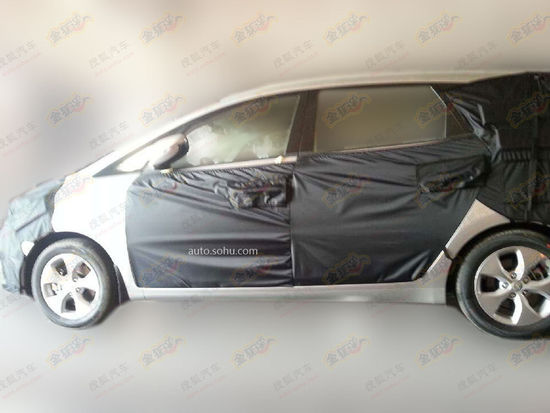 起亞全新佳樂 起亞全新佳樂